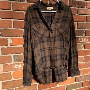 Cloth & Stone Plaid Button Down